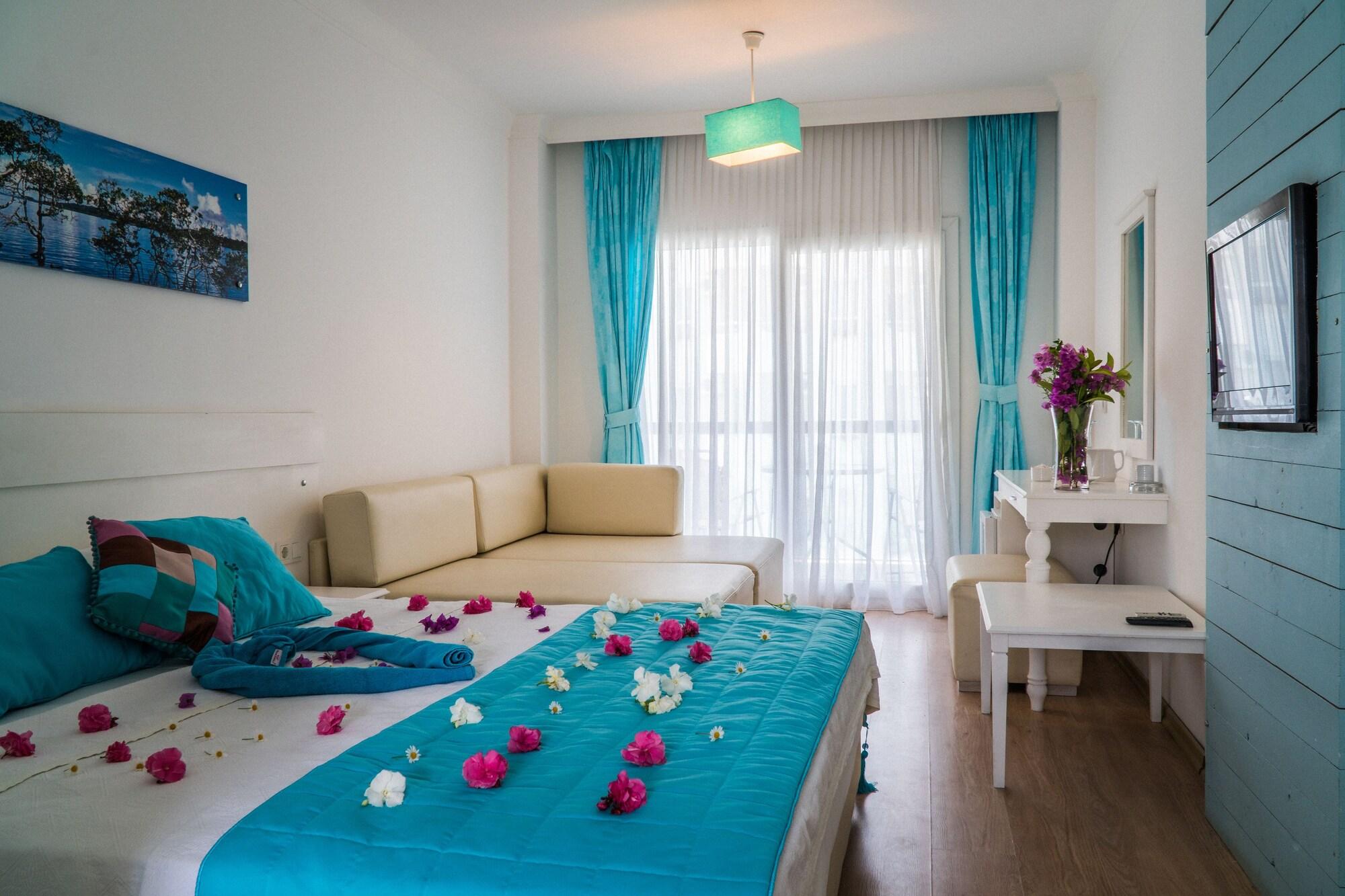 Otel Yeni Çeşme Extérieur photo