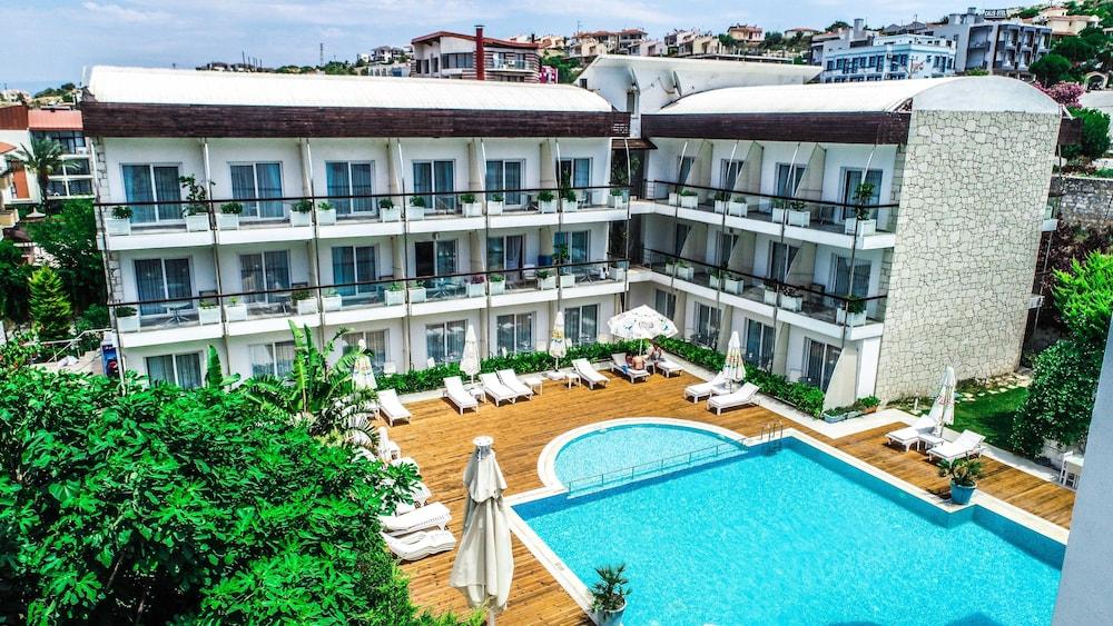 Otel Yeni Çeşme Extérieur photo